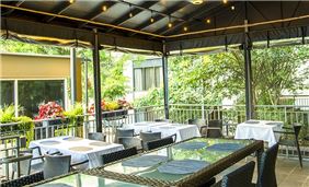 Terrace Patio at Ellis Hotel, Atlanta