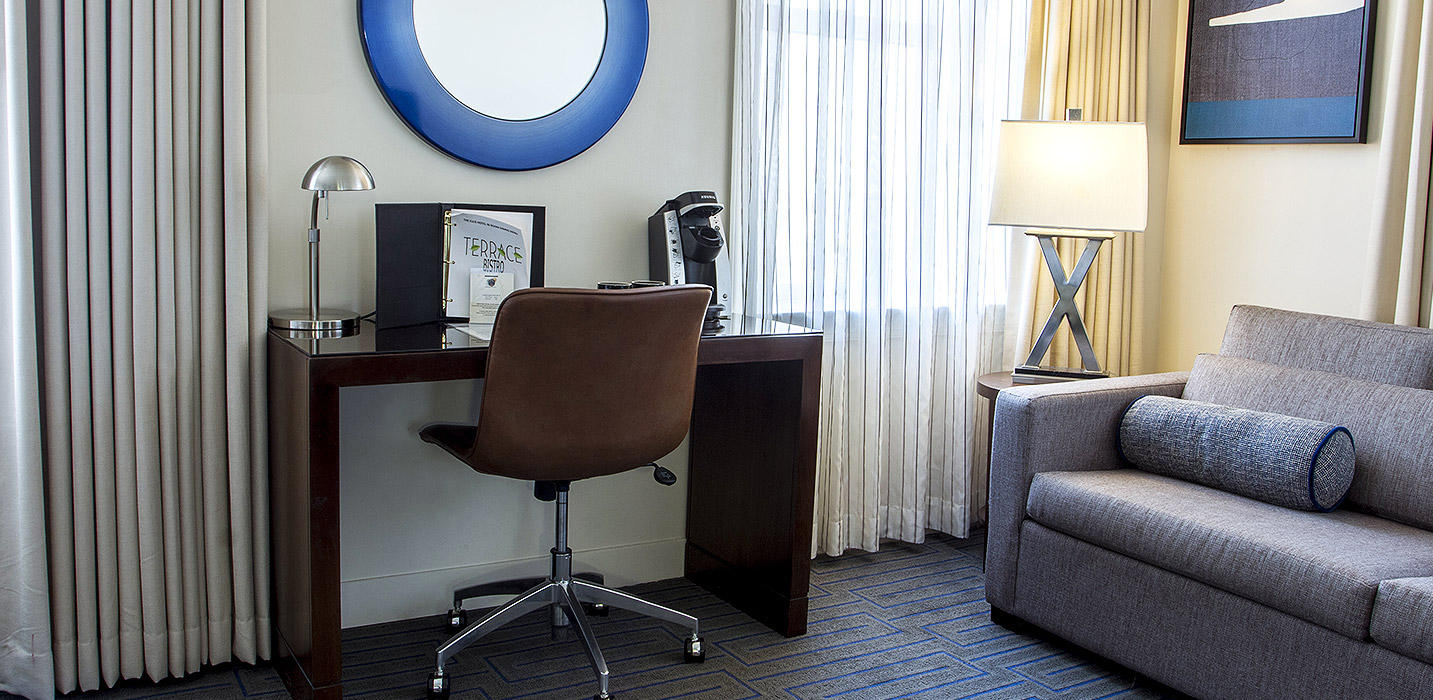 Suites in Buckhead, Atlanta | The St. Regis Atlanta