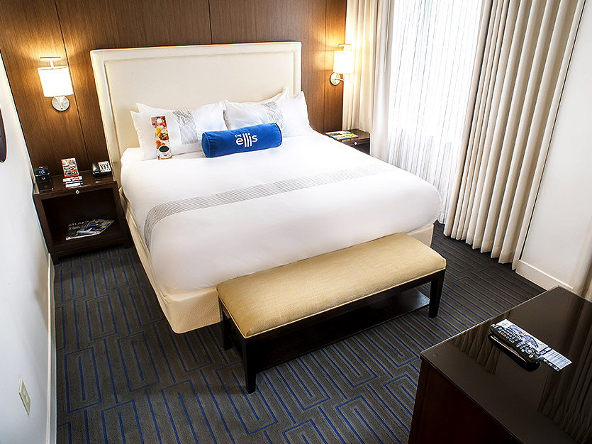 Accessible Deluxe Queens Accommodations at The Ellis Hotel, Atlanta